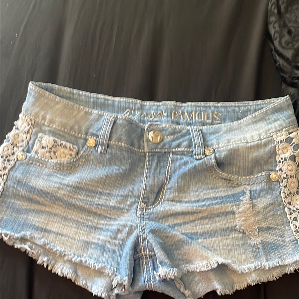 Almost Famous Women's Blue Denim Shorts